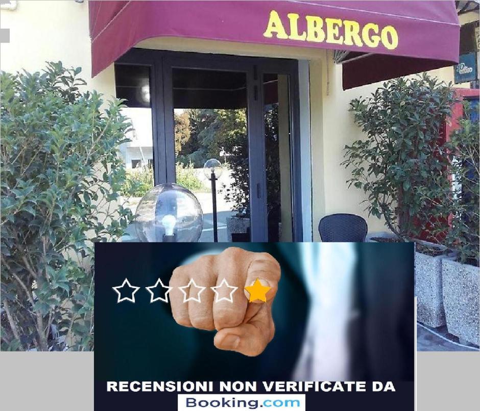 Residence Checkin A Richiesta Πάρμα Εξωτερικό φωτογραφία